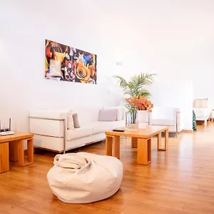  Apartment Modern Sea Front In 1